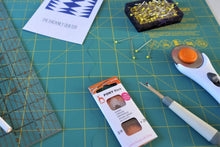 Load image into Gallery viewer, Patchwork Quilt piecing toolkit
