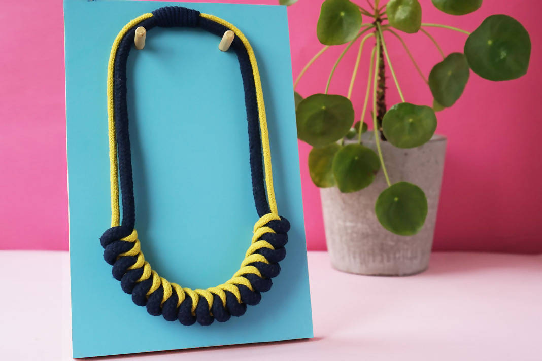 Make a rope knot necklace: Course + Kit