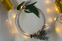Load image into Gallery viewer, Make a Macrame Christmas Wreath: Course + Kit
