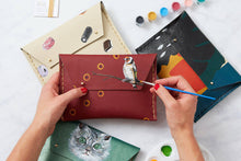 Load image into Gallery viewer, Leather Clutch Bag Kit
