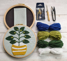 Load image into Gallery viewer, Plant punch needle kit for the beginner: Kit + Guide

