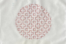 Load image into Gallery viewer, Learn Hitomezashi Sashiko embroidery: Kit + Guide
