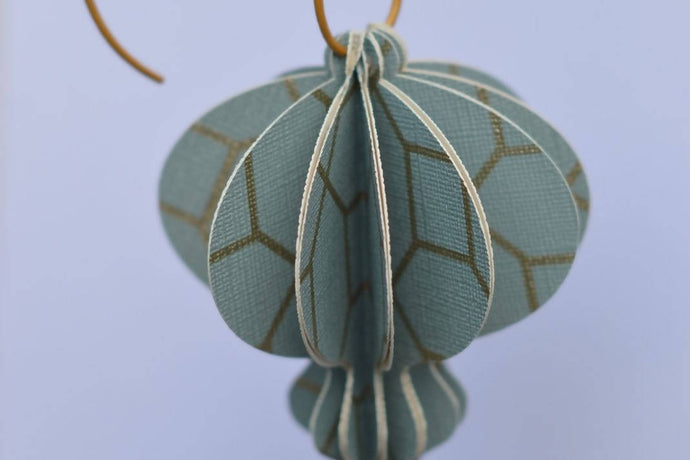 Paper Bauble: Kit + Guide