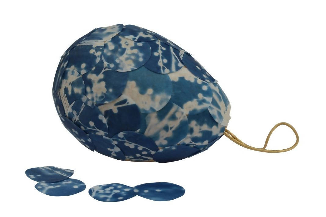 Make an upcycled cyanotype Easter Egg: Kit + Guide