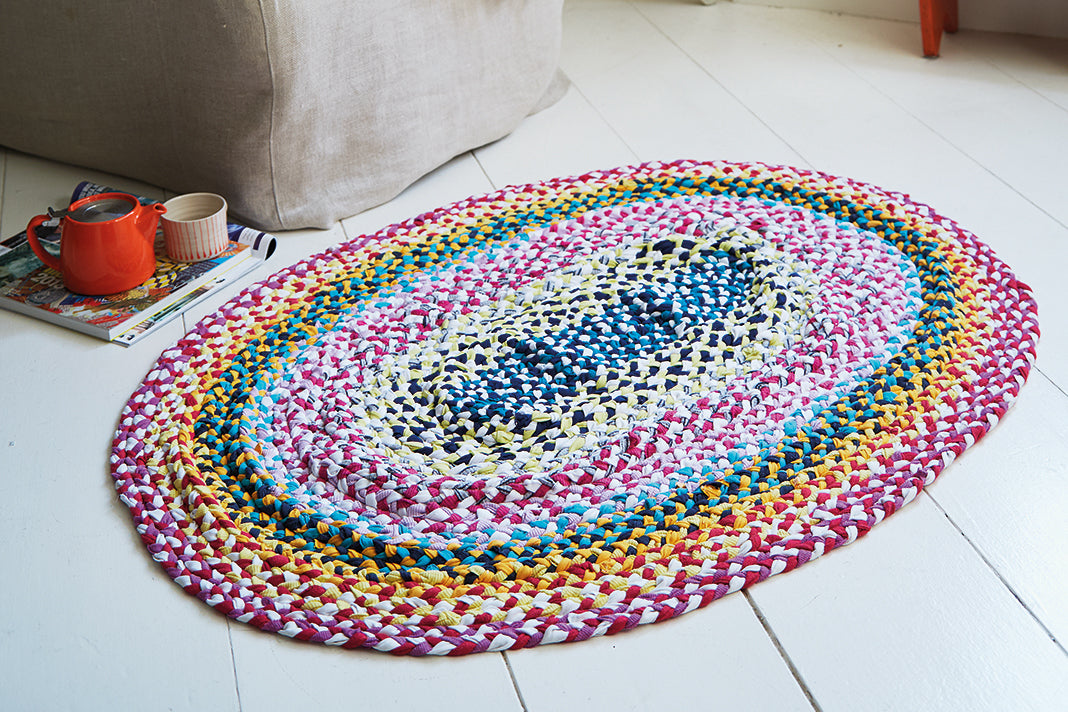 Make a braided rag rug
