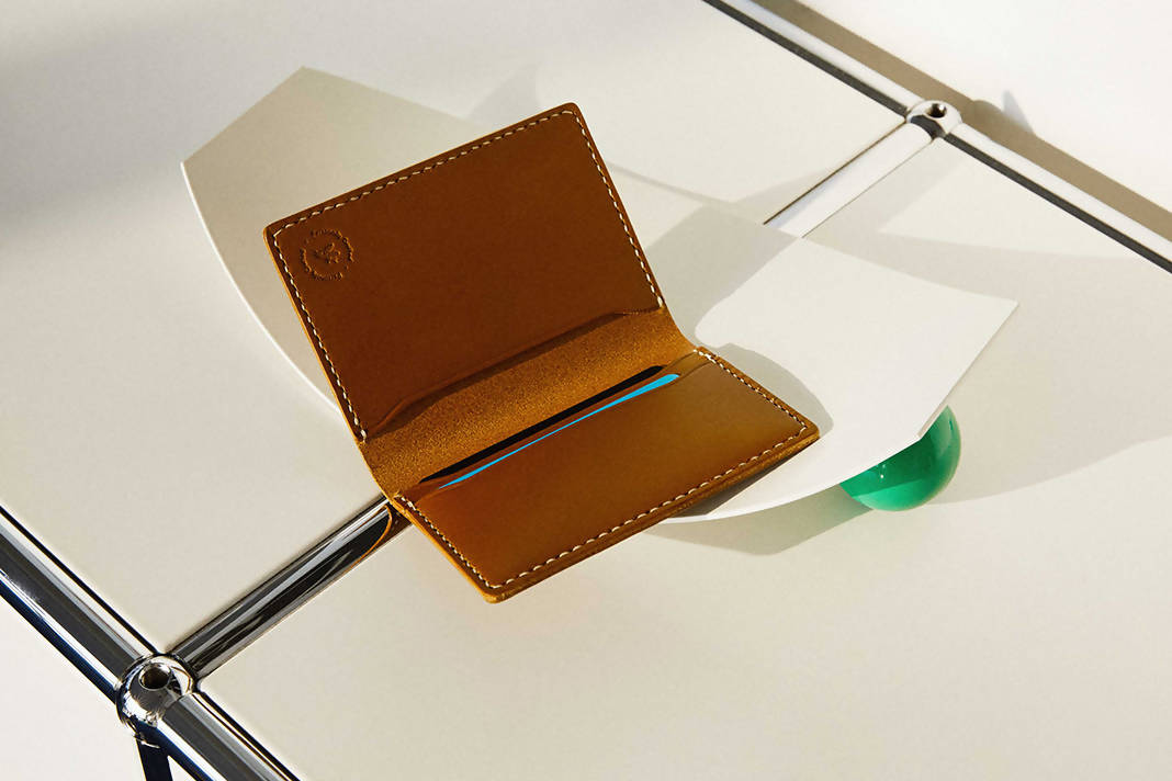 Make Your Own Leather Cardholder: Kit + Guide